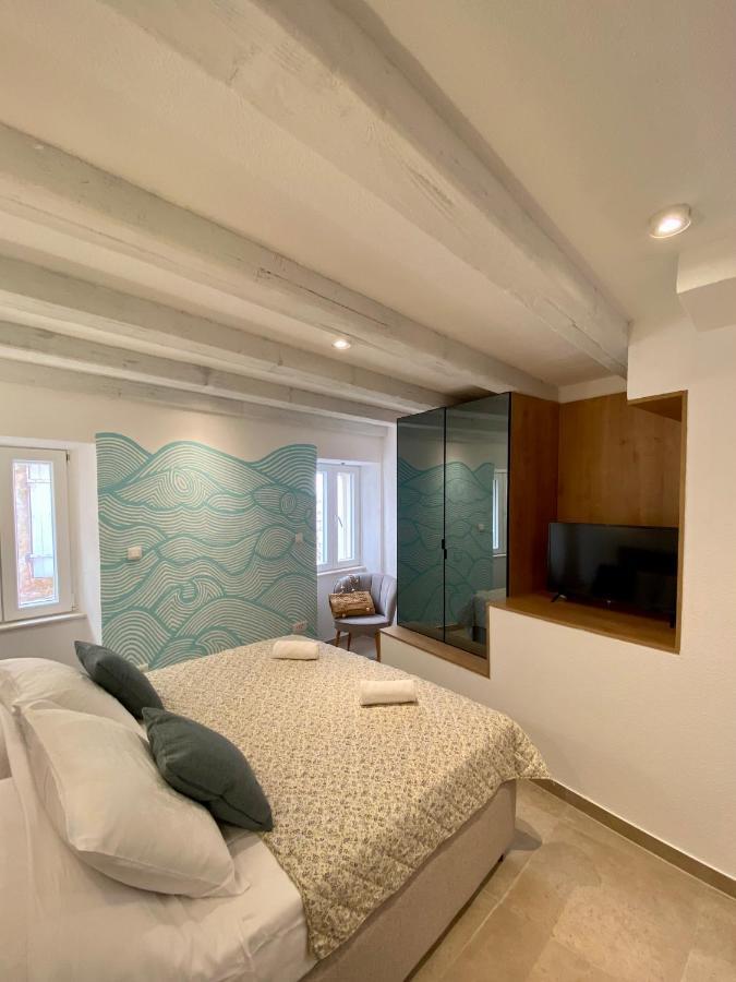 House Malena - Rooms Vis Dış mekan fotoğraf